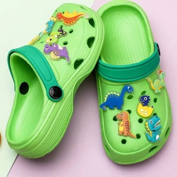 UNISEX Clogs with Cute Dinosaur Charms (Jibbitz) BRAND NEW - Picture 4 of 7